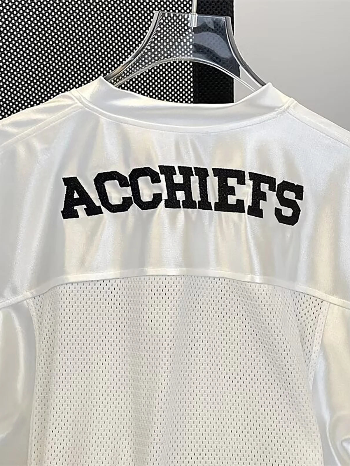 Men's Loose Fit Short Sleeve V-Neck Basketball Training Top