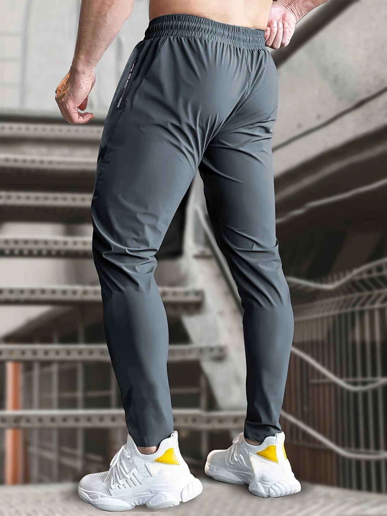 Men's Ice Silk Stretch Joggers
