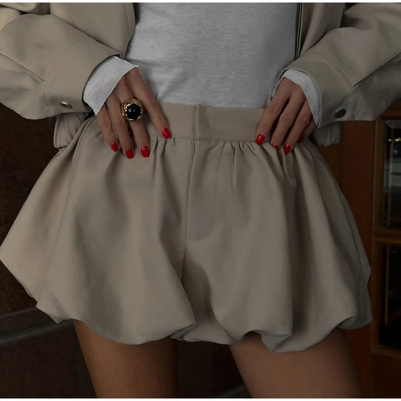Trendy Women's Shorts Suits Set Beige Lapel Collar Zip Up Long Sleeve Jacket and High Waist Bubble Skorts Casual Coat Streetwear